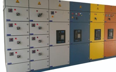 How to Select the Right PCC Panel for Large Industrial & Infrastructure Projects